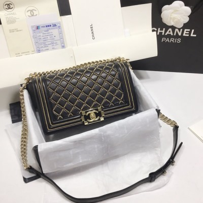 Chanel A67086-38 Boy Chanel Medium Flap Bag (Old Medium)