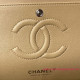 A01112 Classic Handbag