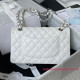 A01112 Classic Handbag