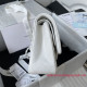 A01112 Classic Handbag