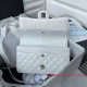 A01112 Classic Handbag