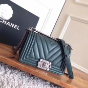Chanel 92059 Le Boy 20cm Small Chevron Bag Cobalt Caviar RHD