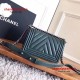 Chanel 92059 Le Boy 20cm Small Chevron Bag Cobalt Caviar RHD