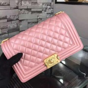 Chanel Medium Boy Flap Bag in Pearl Pink Lambskin GHW A67086