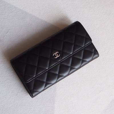 Chanel A50096-2 Rectangle Quilted Wallet in Lambskin